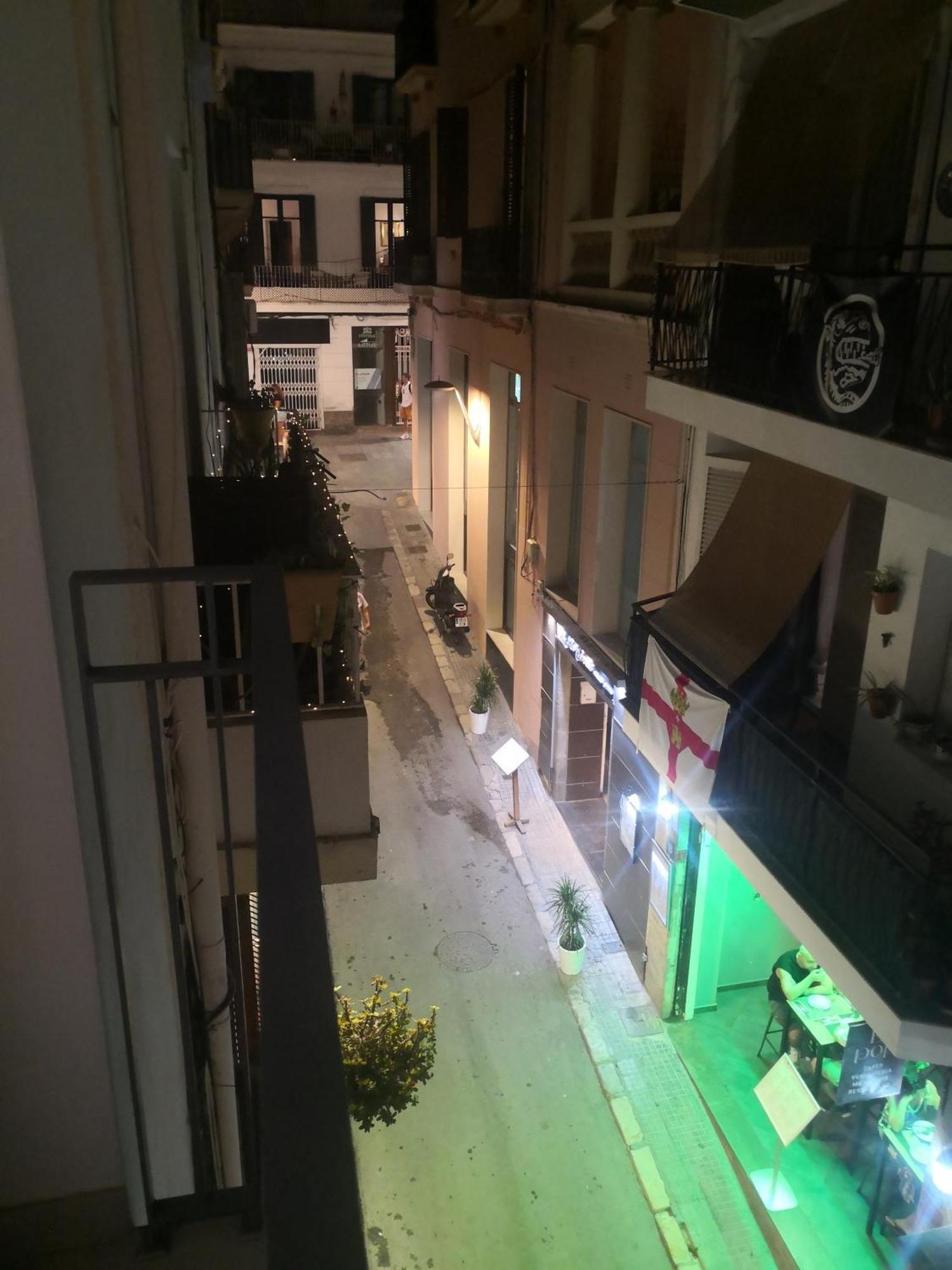 Acogedor Apartamento En El Centro De Sitges, Al Lado De La Playa Экстерьер фото